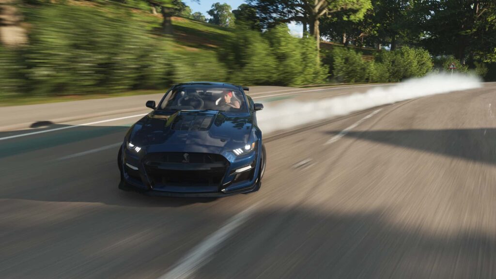 Ford Mustang GT500 drifting