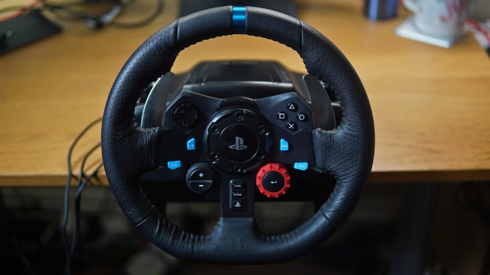 Starting from scratch in sim racing, a cost-effective guide | Traxion