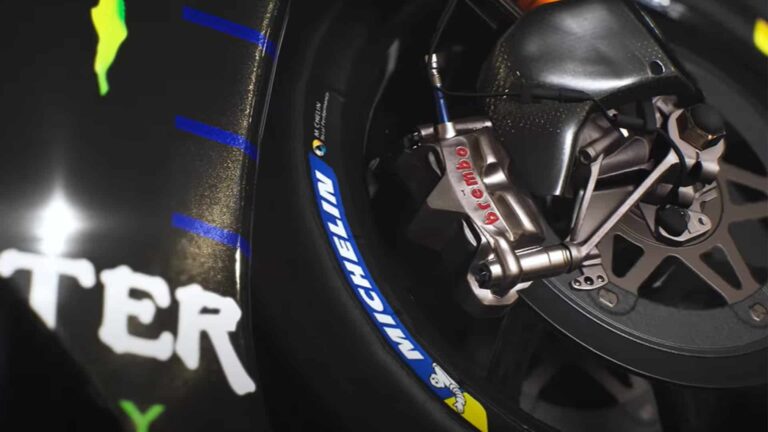 MotoGP 21 brake temperature