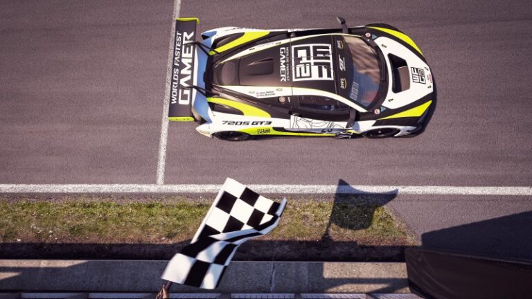 James Baldwin winning British GT Esports Brands Hatch 2021