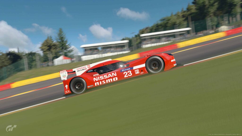 Nissan GT--R LeMans 2015