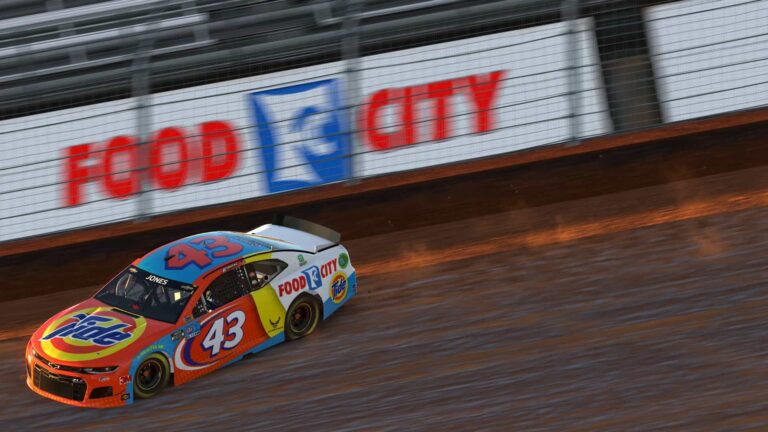 NASCAR’s Erik Jones talks sim and reality ahead of iRacing Pro Invitational