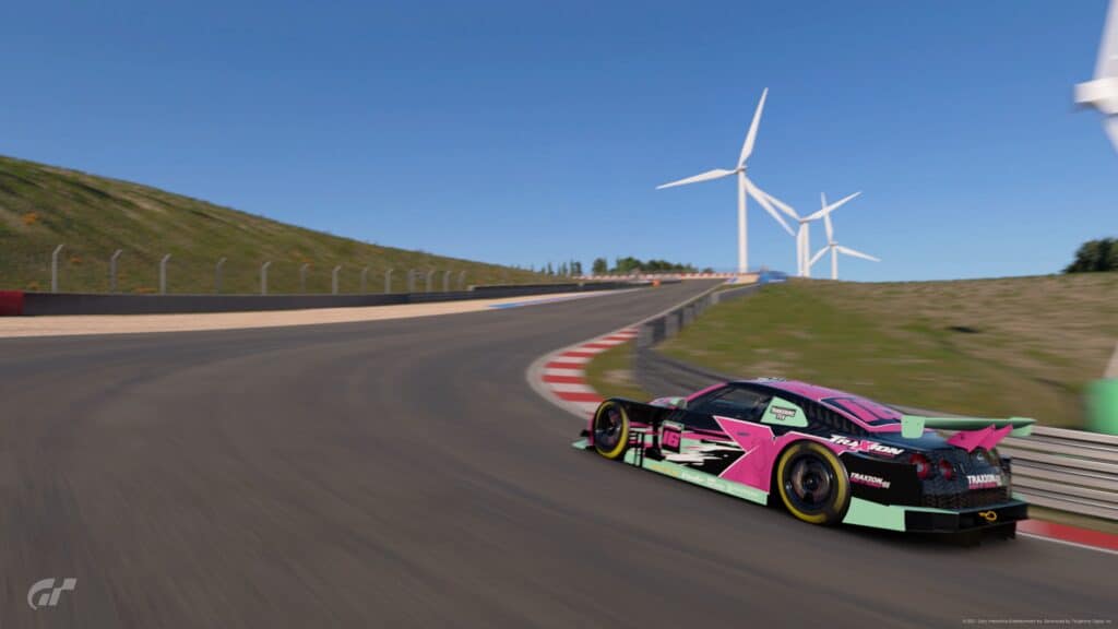 Traxion Gr.2 Nissan GTR Super GT