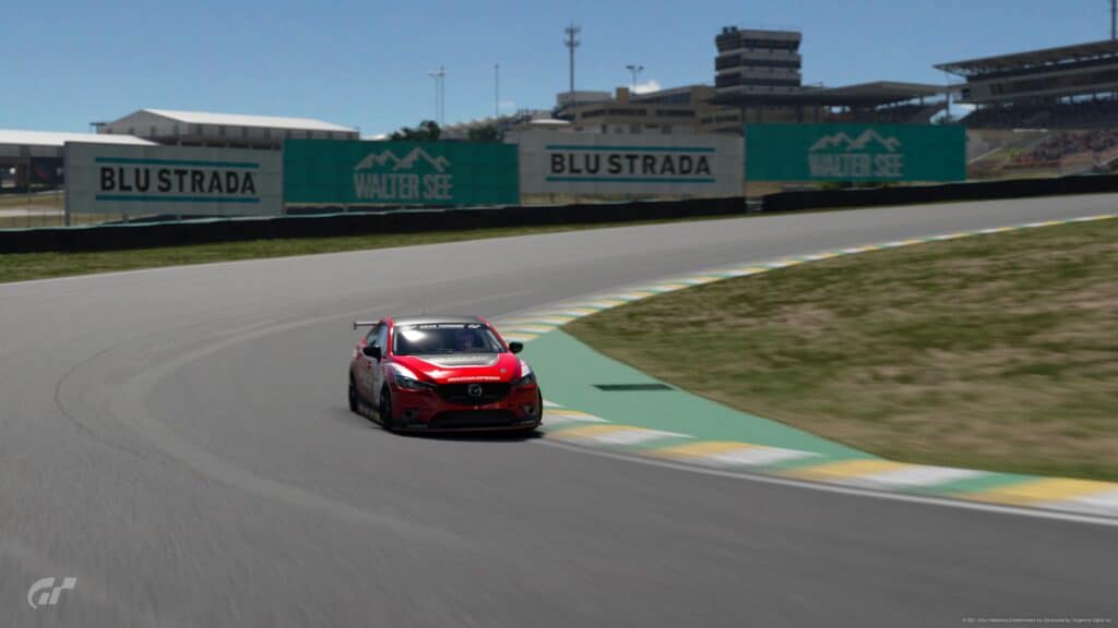 Interlagos, Gr.4 Mazda Atenza,