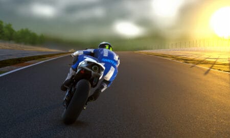 Two new tracks and Grand Prix-style motorcycle added to TrackDayR