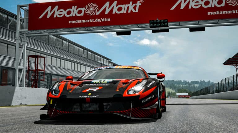 A splendid Sunday for Siggy in the DTM Esports Championship (2)