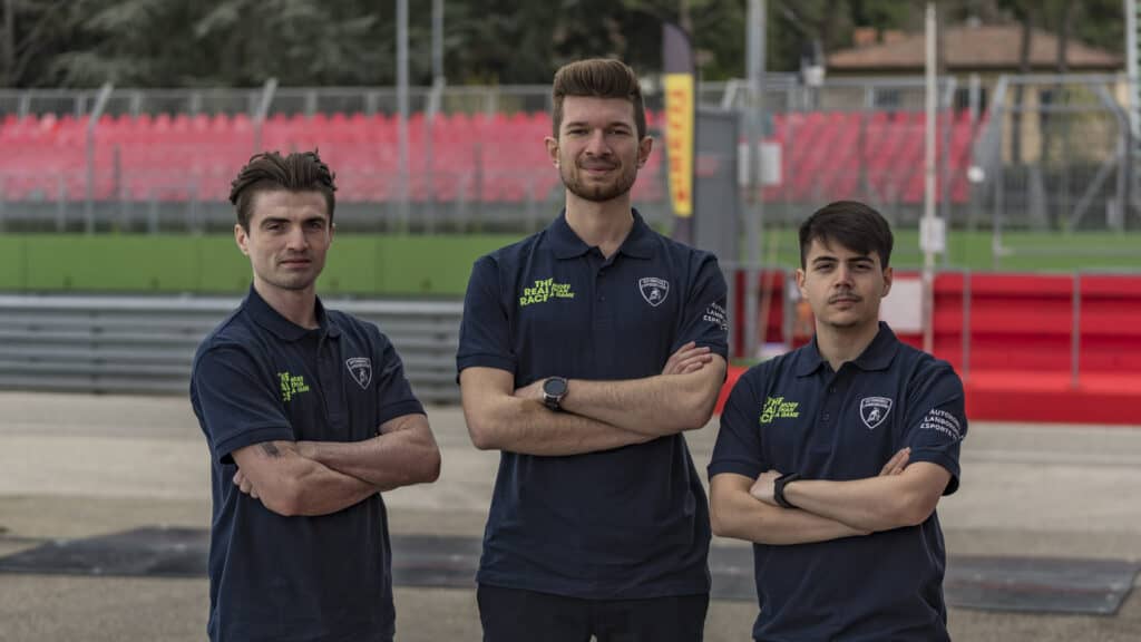 Automobili Lamborghini Esports Team 2022 - Jordan Sherratt, Giorgio Simonini and Gianfranco Giglioli