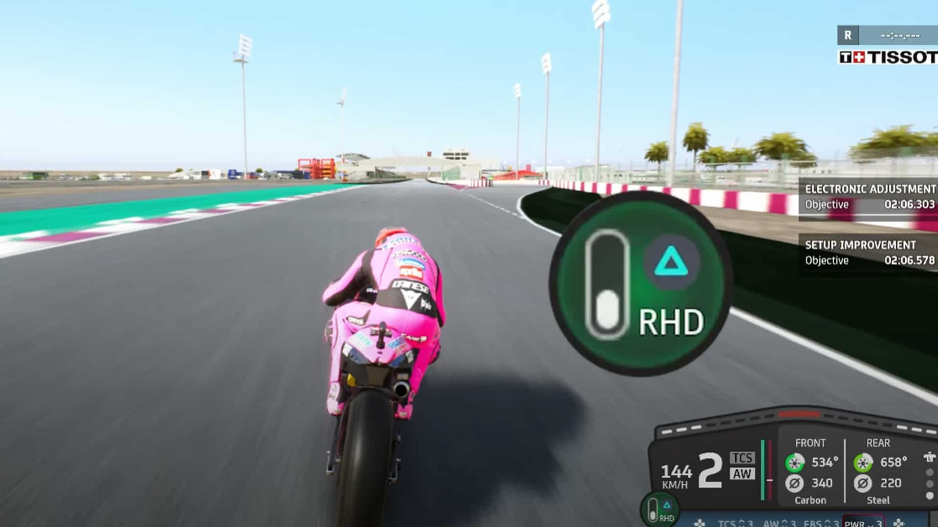 How the ride height device works in MotoGP 22 Traxion
