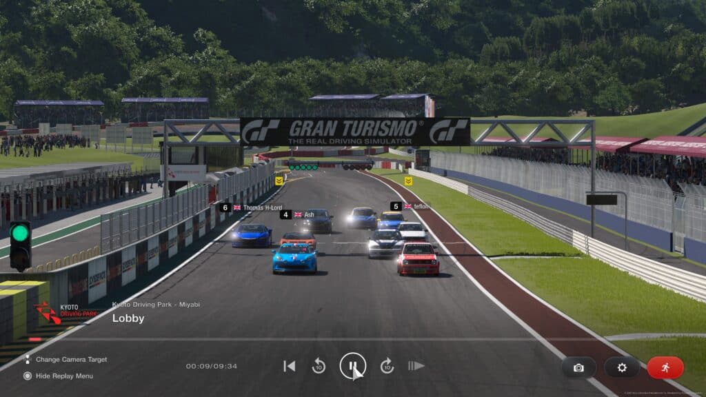 Gran Turismo 7 lobby racing