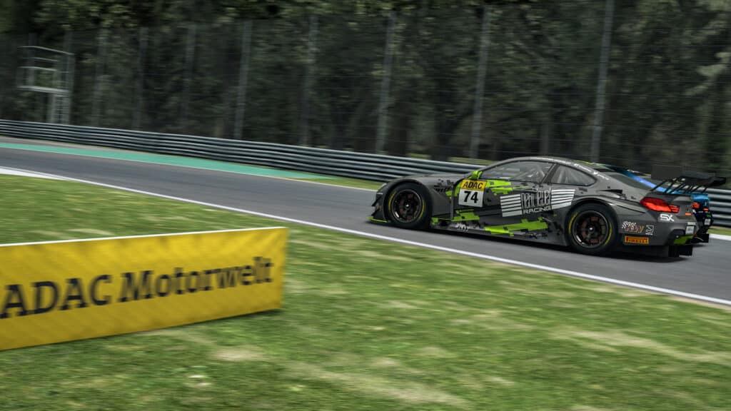 Högfeldt becomes 2022 ADAC GT Masters Esports champion after stewards review