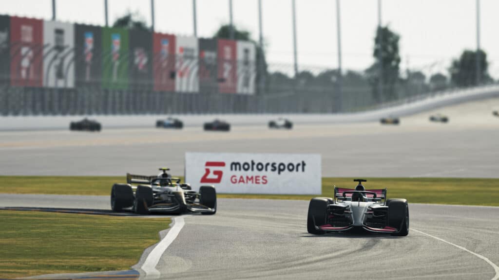 Formula Pro Series 2022, Daytona, Bono Huis drivers Mercedes through Le Mans chicane