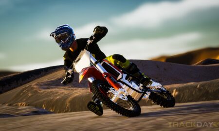 TrackDayR update overhauls physics and adds new dirt track 