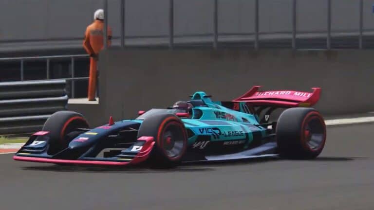BMW struggle whilst Yas Heat, Redline and Mercedes all win again in V10 R-League