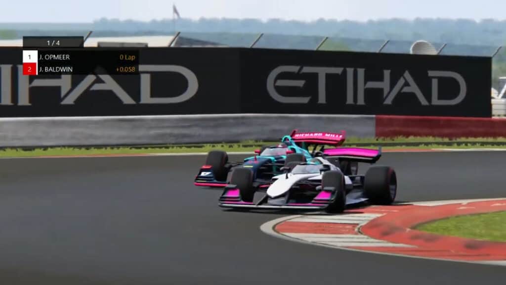 V10 R-League semi-final ends in confusion, Team Redline and Mercedes-AMG progress