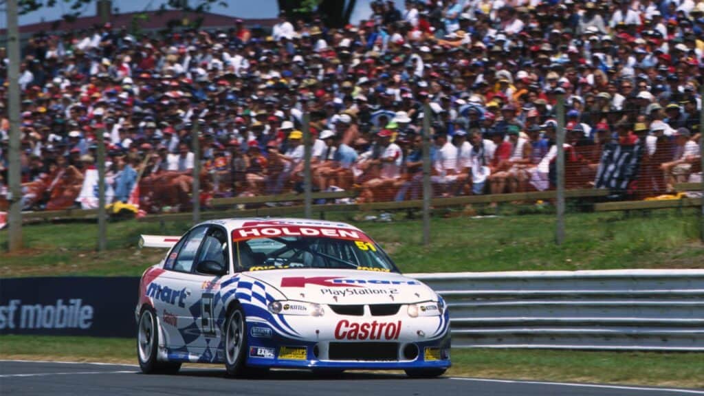 Kiwi Greg Murphy took all three race wins in his Holden Commodore VX, V8 Supercars, Pukekohe Park, 2001