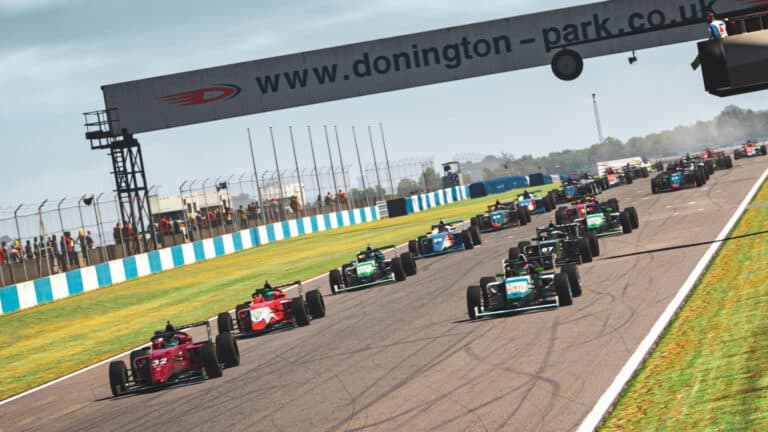 Motorsport UK plans to create a racing esports community hub
