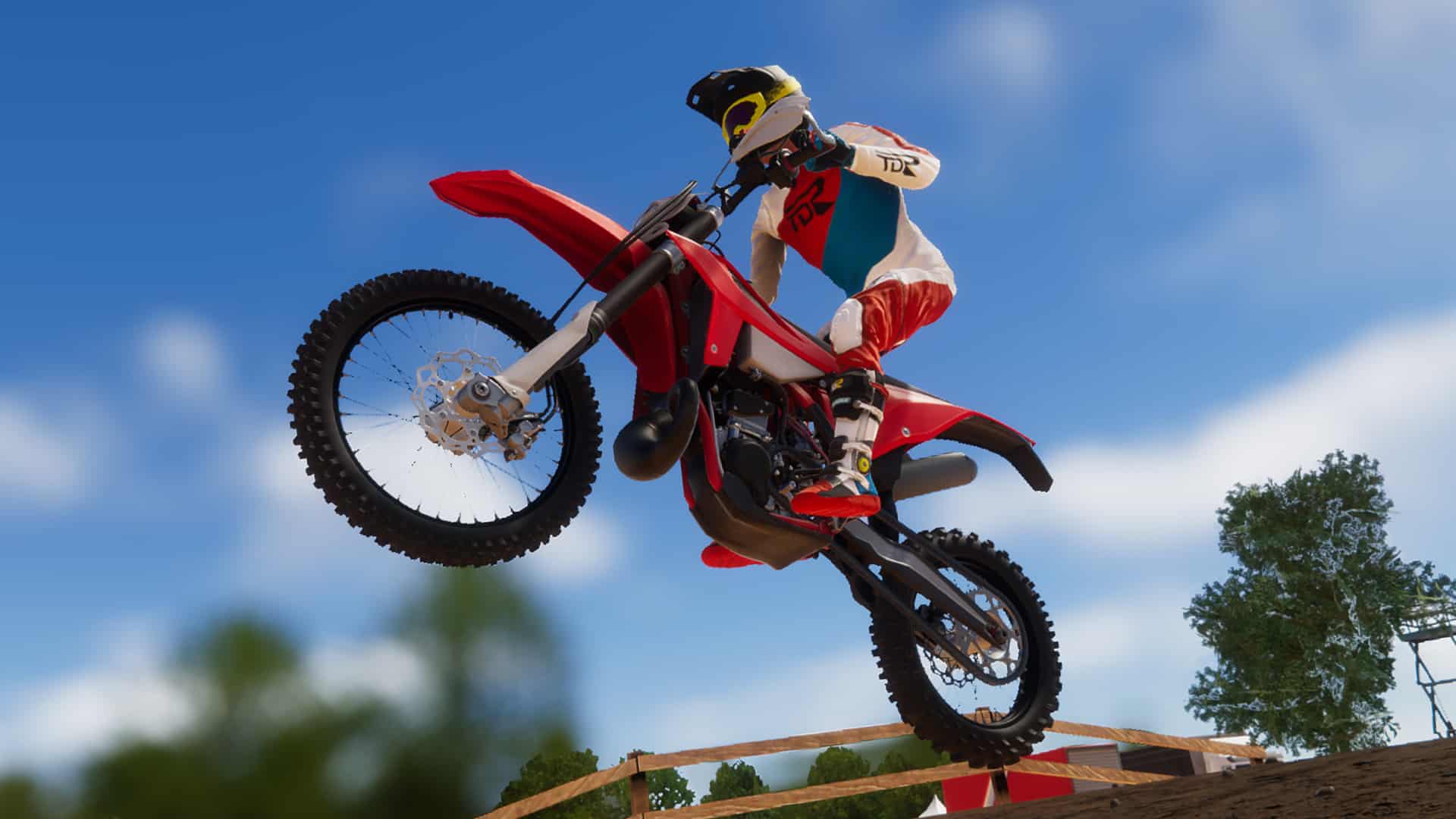 TrackDayR update adds new tracks and realistic bike sounds | Traxiion