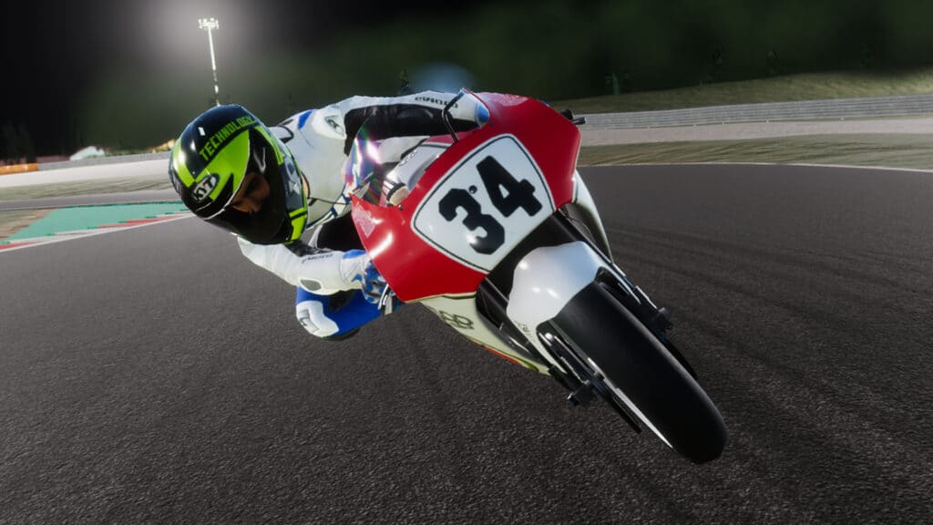 TrackDayR update adds new tracks and realistic bike sounds