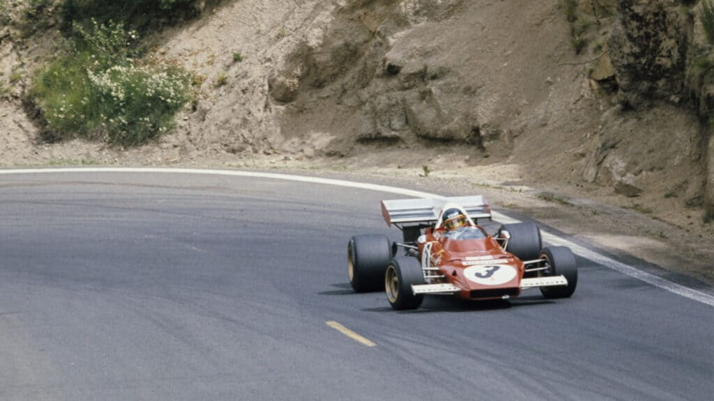 Legendary Grand Prix circuit Charade headed to RaceRoom alongside new cars