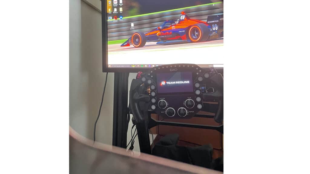P1-X Sim-Lab - On a testé le cockpit de Romain Grosjean !