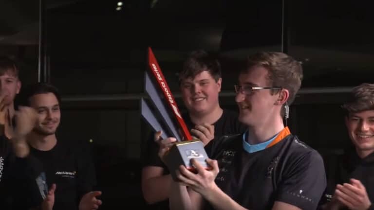 F1 Esports Series Pro - Rasmussen wins finale, Blakeley takes emotional title