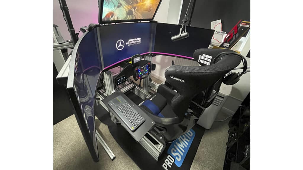 Tested: How Close Is a Professional Racing Simulator to the Real Thing?