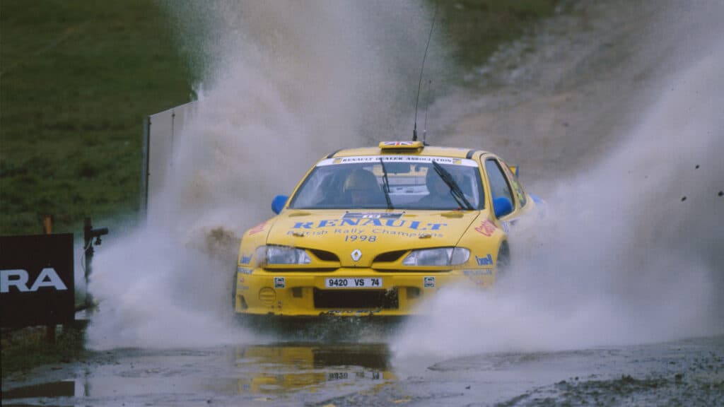 Martin Rowe and Derek Ringer, Renault Maxi Megane Coupe, WRC 1998, Sutton Images, Motorsport Images