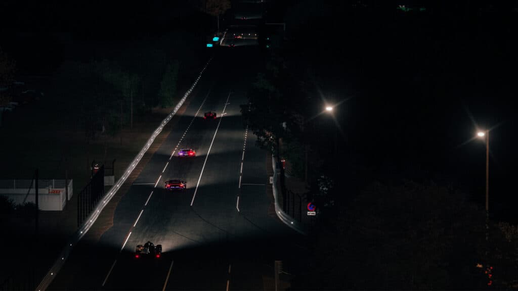 2023 24 Hours of Le mans Virtual at night