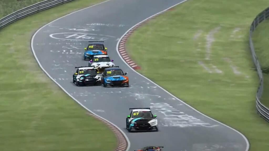 Petr Pliska passes Tim Jarschel, Esports WTCR 2023
