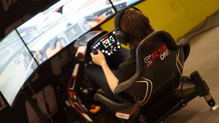 Motion sim racing rig, ADAC SimRacing Expo