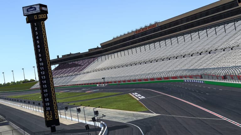 eNASCAR Coca-Cola iRacing Series Race Preview: Race 3 - Atlanta frontstretch