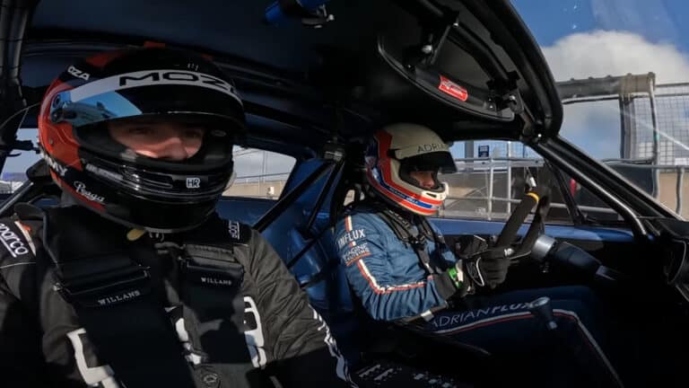 Jimmy Broadbent partners with MOZA Racing