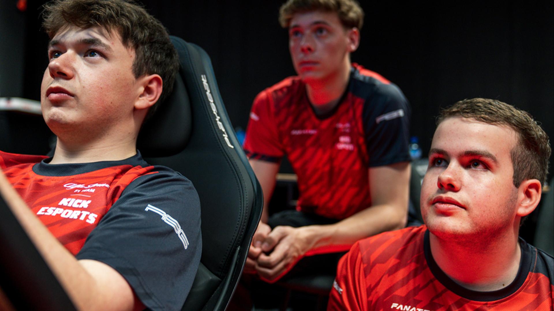 Alfa Romeo F1 Team KICK Esports, Thomas Ronhaar, Brendon Leigh, Matthijs van Erven