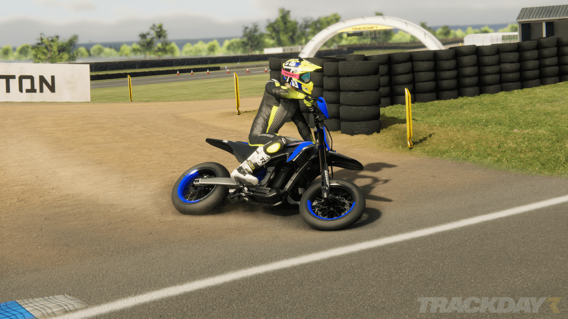 Track Dzone New tracks and electric bike headline latest TrackDayR update | Traxion