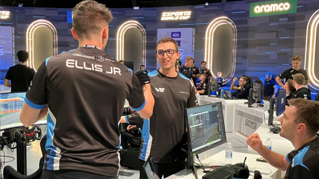 ESL R1: Kevin Siggy becomes Esports World Cup Drivers' Champion