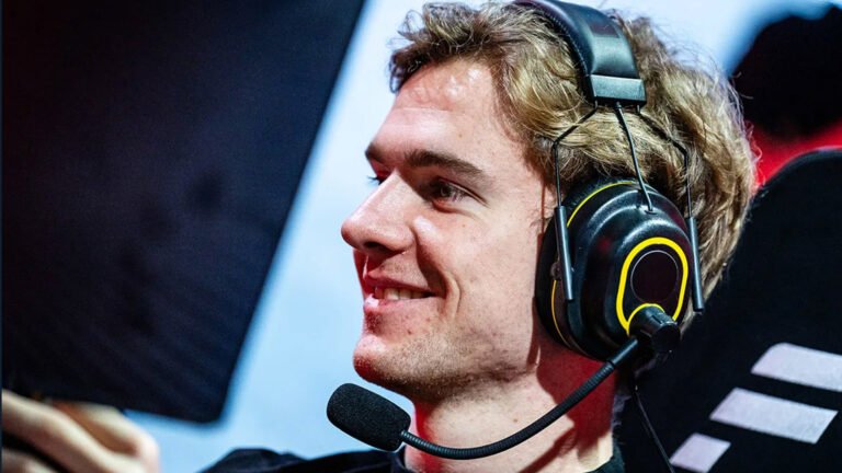 Jarno Opmeer departs Mercedes-AMG Esports team