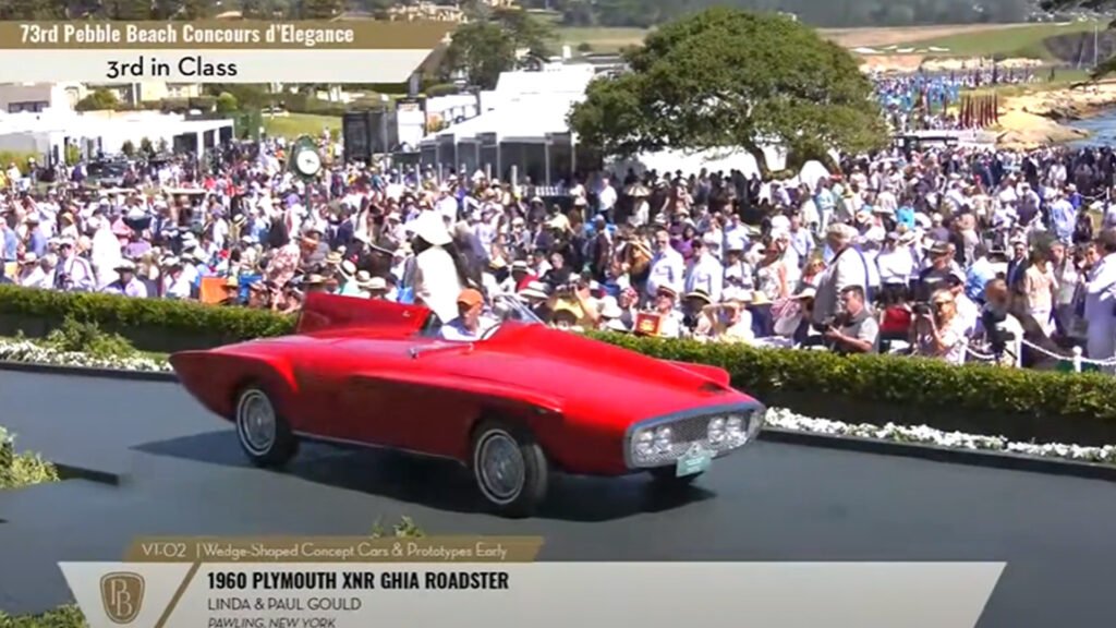 Concurso de elegancia de Peddle Beach 2024 Plymouth XNR Ghia Roadster