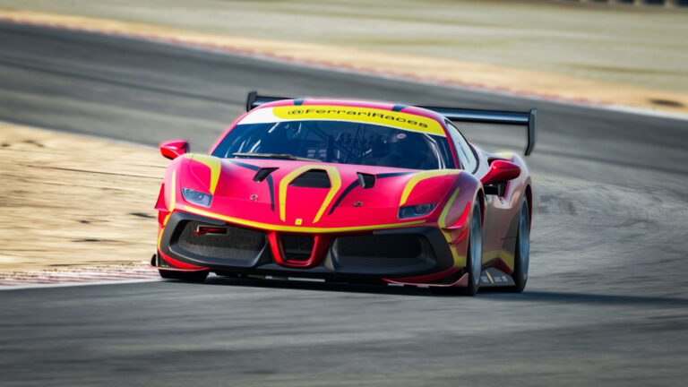 Assetto Corsa EVO update brings new improvements, but still no online fix