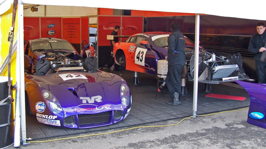 自動車 TVR Tusca R Team Eclipse British2003 #Q1 TVR Tuscan R Racers, Where Are They Now?