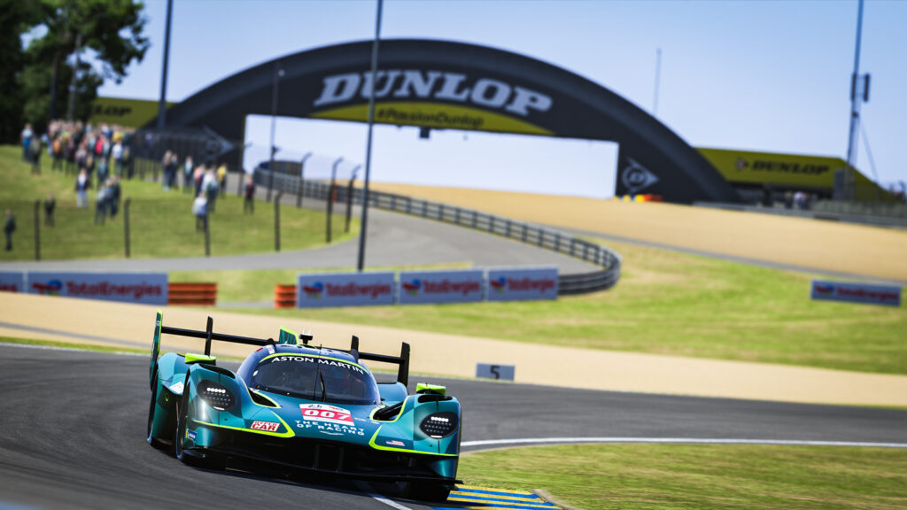 Aston Martin Valkyrie AMR Hypercar, Le Mans Ultimate v1.0 review: Genre-leading physics masks threadbare single-player experience
