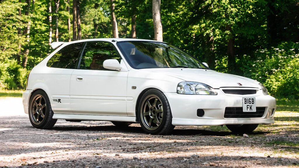 Honda Civic Type R EK9 Collecting Cars