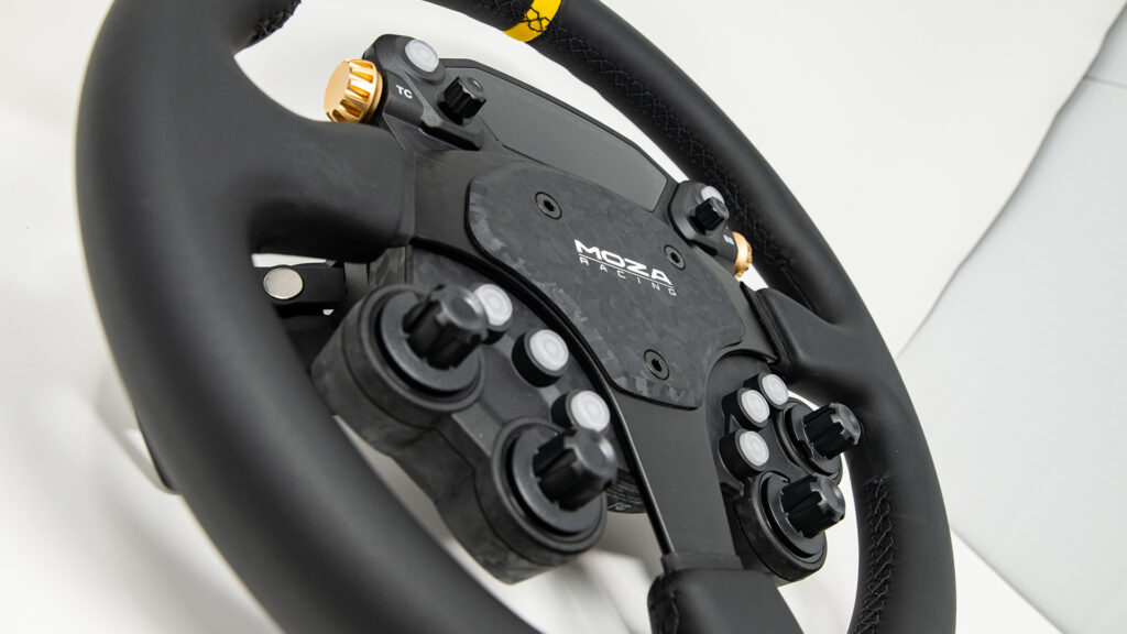 Moza CS Pro Steering Wheel, sim racing hardware