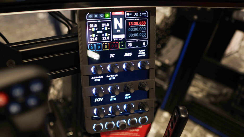 Heusinkveld’s DisplayDash is a sim button box and display hybrid