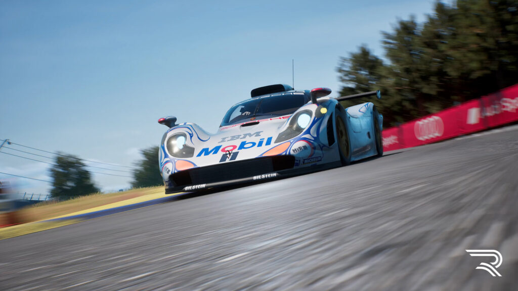 This is the Porsche 911 GT1 98 in Rennsport