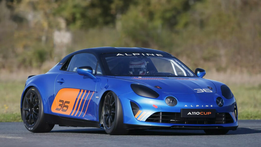 RaceRoom to add new free Alpine race car