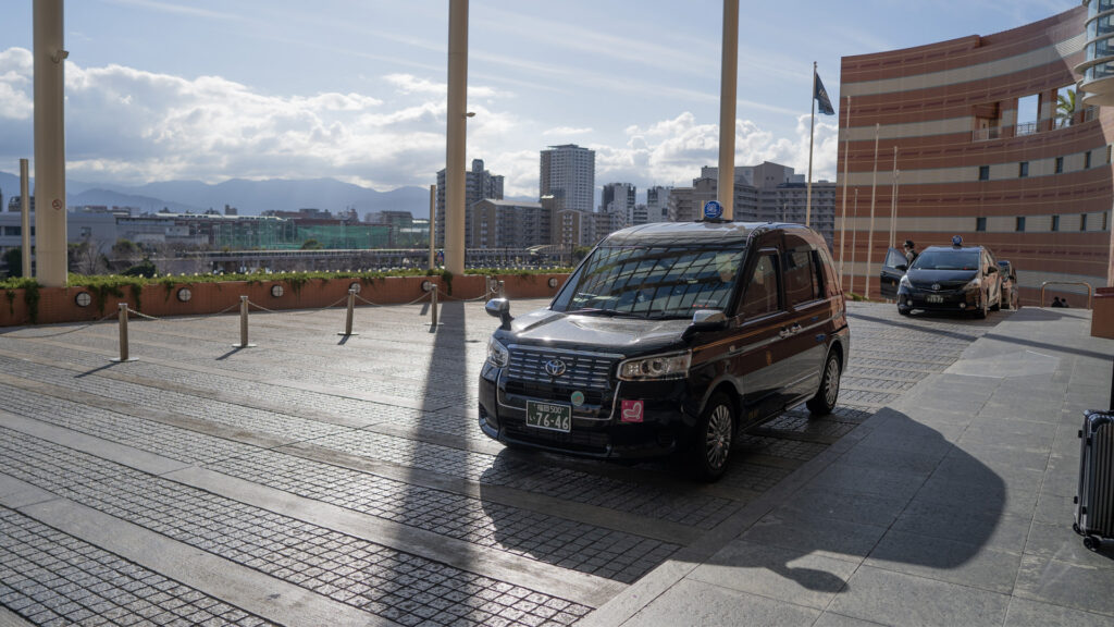 Traxion Toyota JPN Taxi