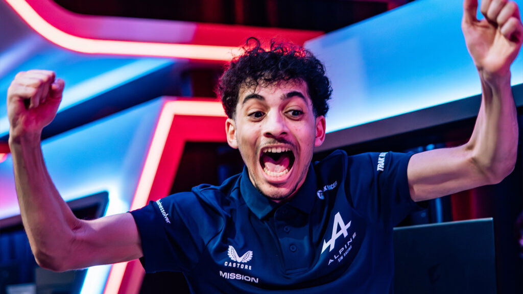 Otis Lawrence and Red Bull clinch F1 Sim Racing titles in frenetic final round