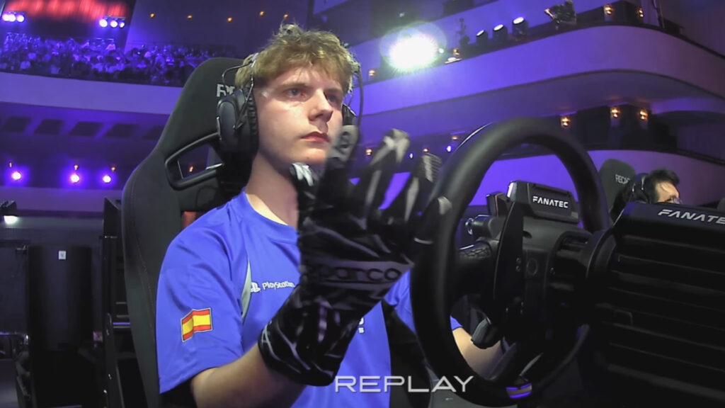 Gran Turismo World Series Nations Cup Round 1 Moreno Spins 02