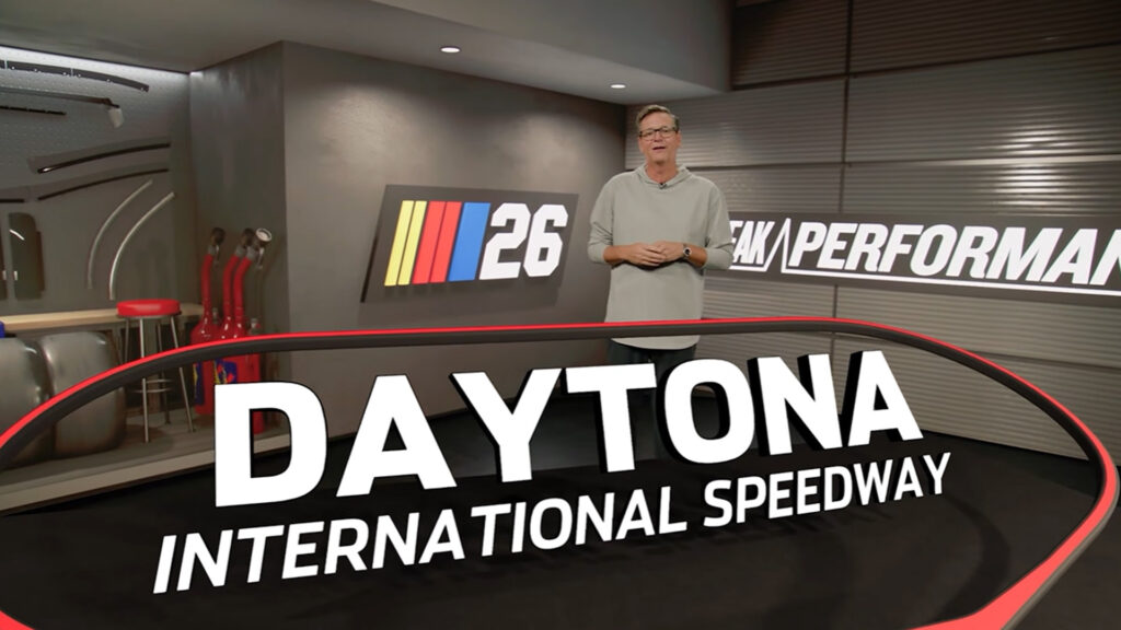 NASCAR 26 training 01