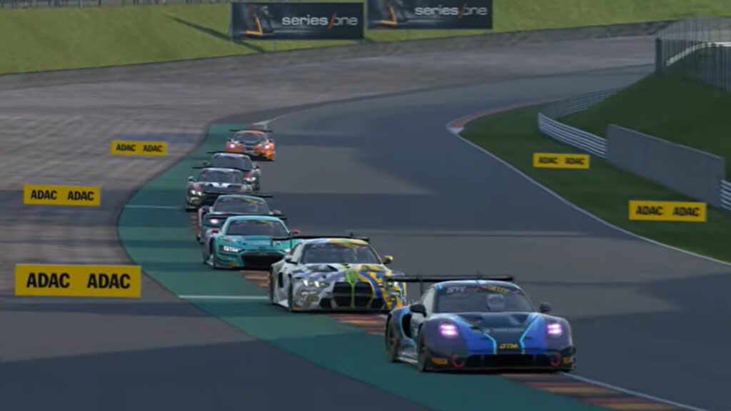 DTM Esports RaceRoom